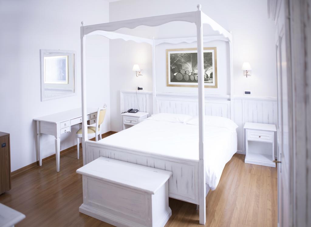 Hotel Sebino Sarnico Kültér fotó