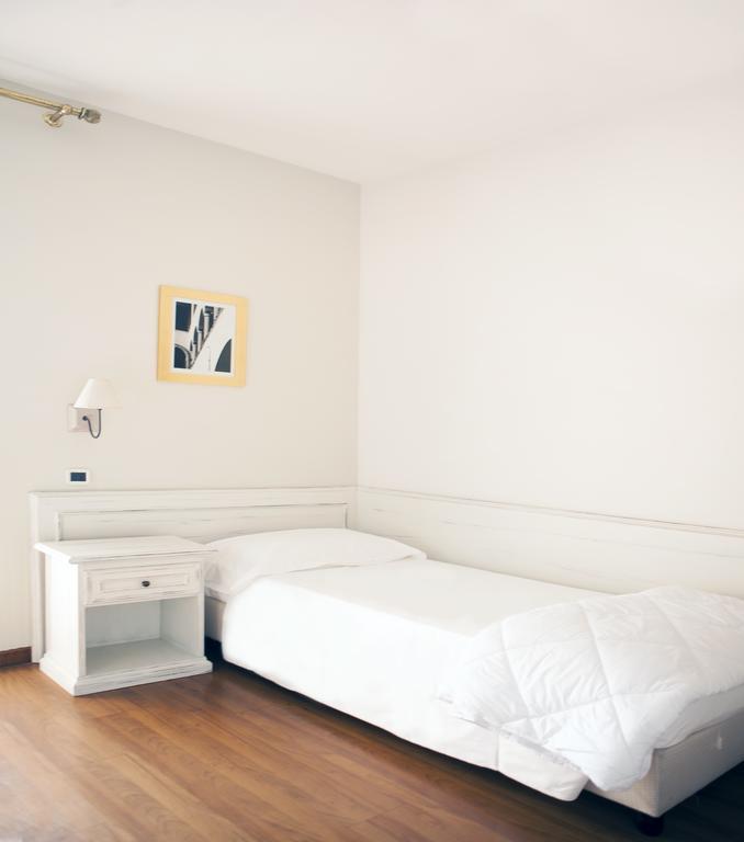 Hotel Sebino Sarnico Kültér fotó