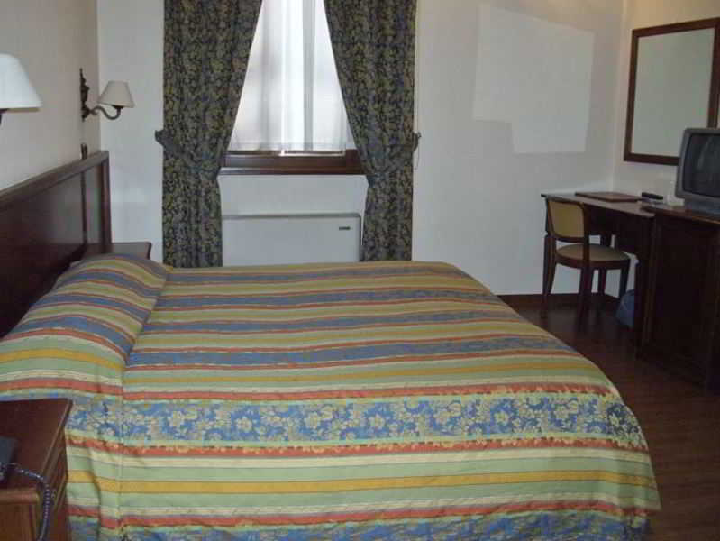 Hotel Sebino Sarnico Kültér fotó