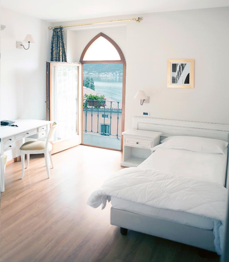 Hotel Sebino Sarnico Kültér fotó