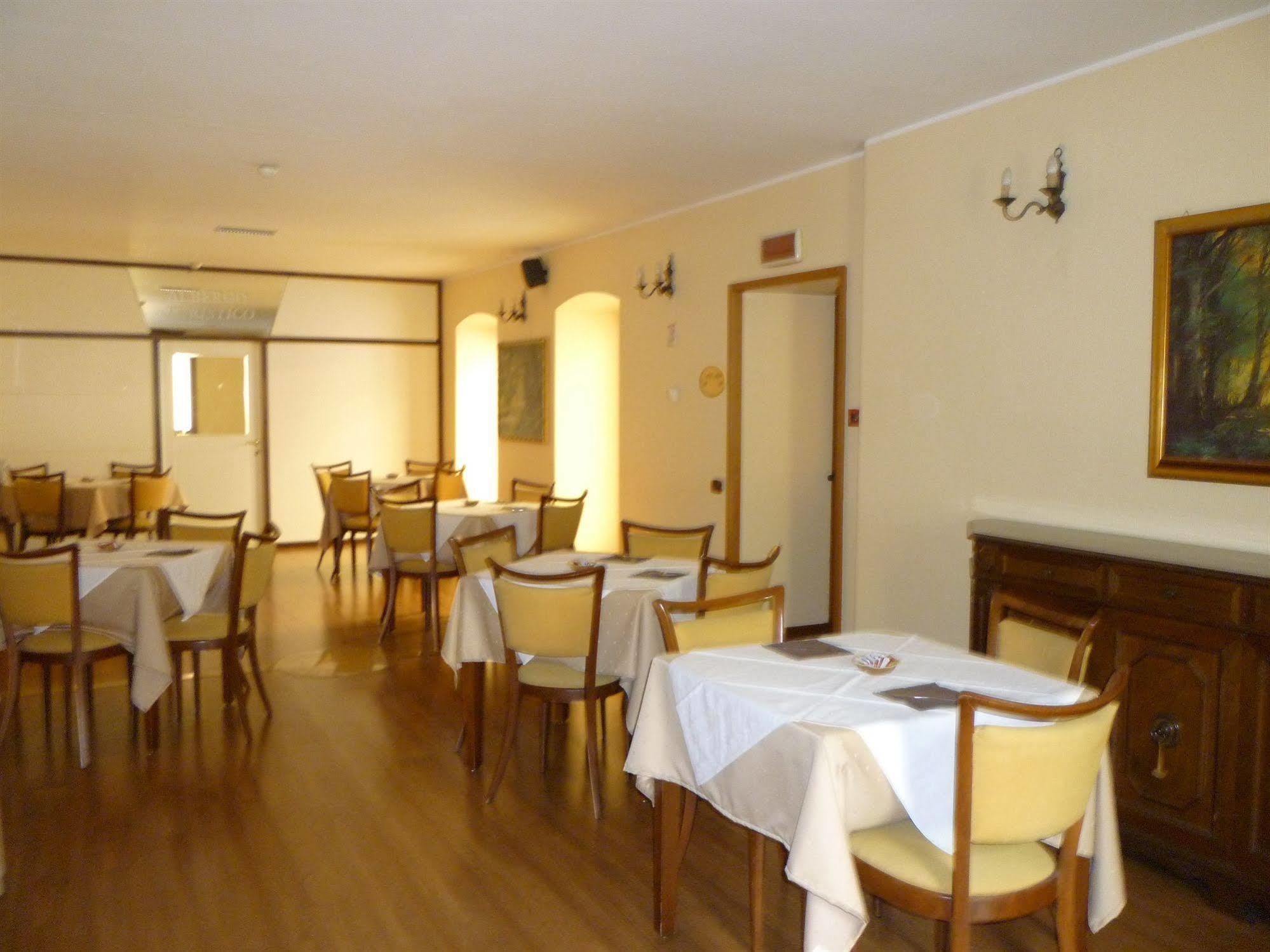 Hotel Sebino Sarnico Kültér fotó